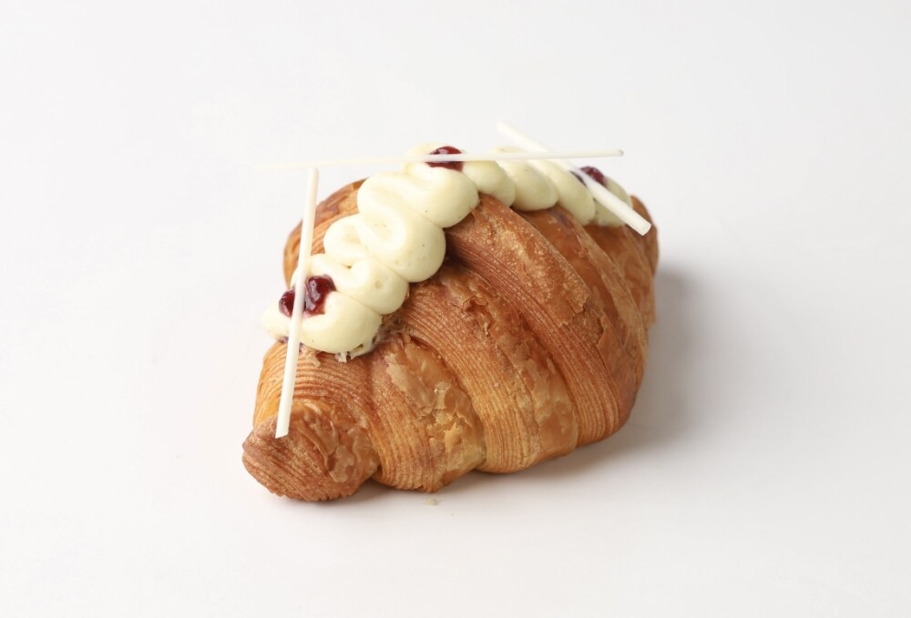 كرواسون الروزبيري بالجبن / Raspberry croissant